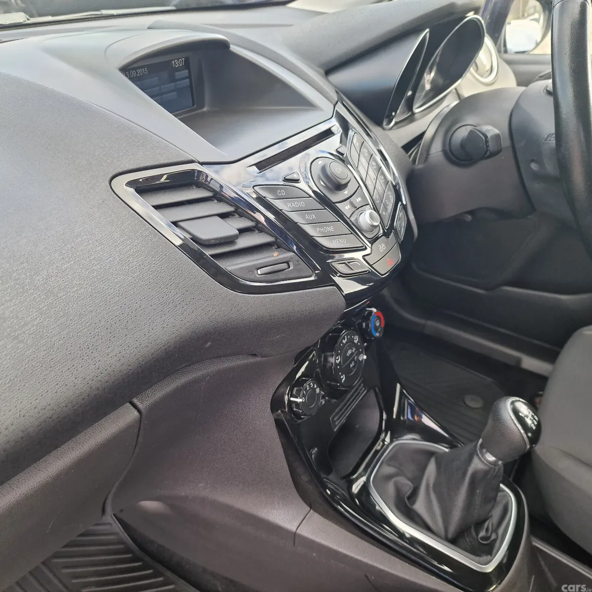 Ford Fiesta Hatchback, Petrol, 2016, Blue