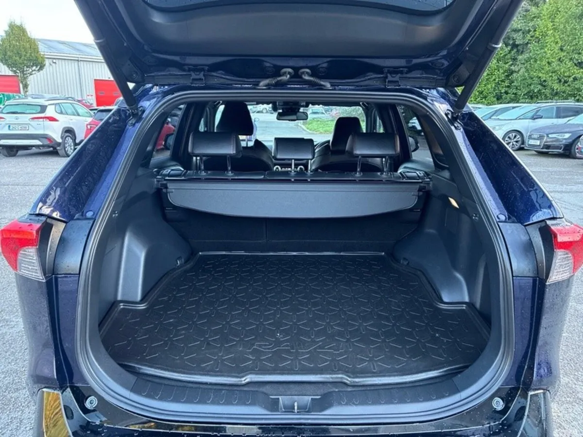 Toyota RAV4 Estate, Petrol Plug-in Hybrid, 2022, Blue