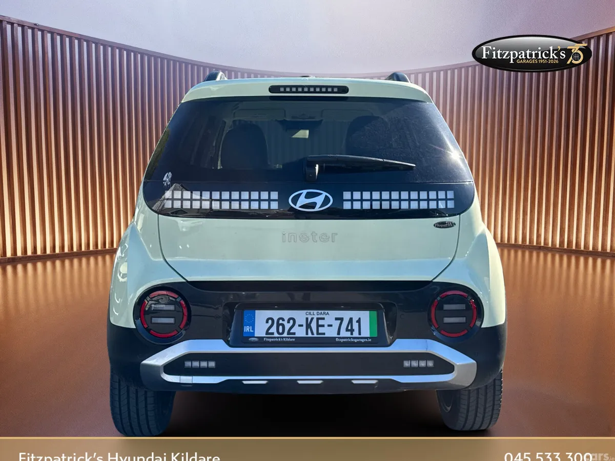 Hyundai INSTER MPV, Electric, 2026, Yellow