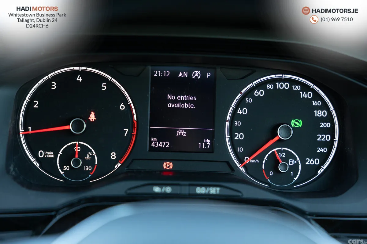 Volkswagen Polo Hatchback, Petrol, 2021, White