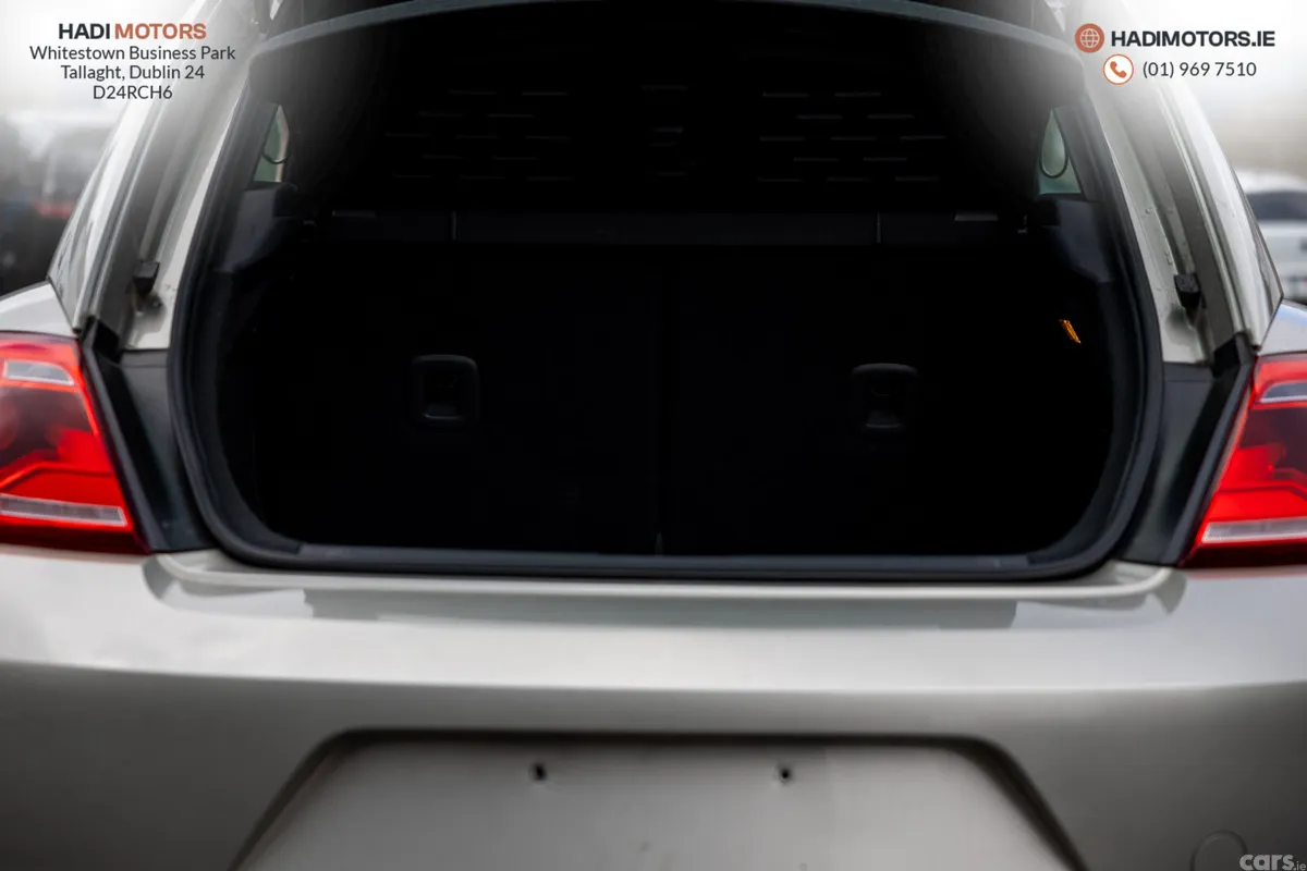 Volkswagen Beetle Hatchback, Petrol, 2016, Gold