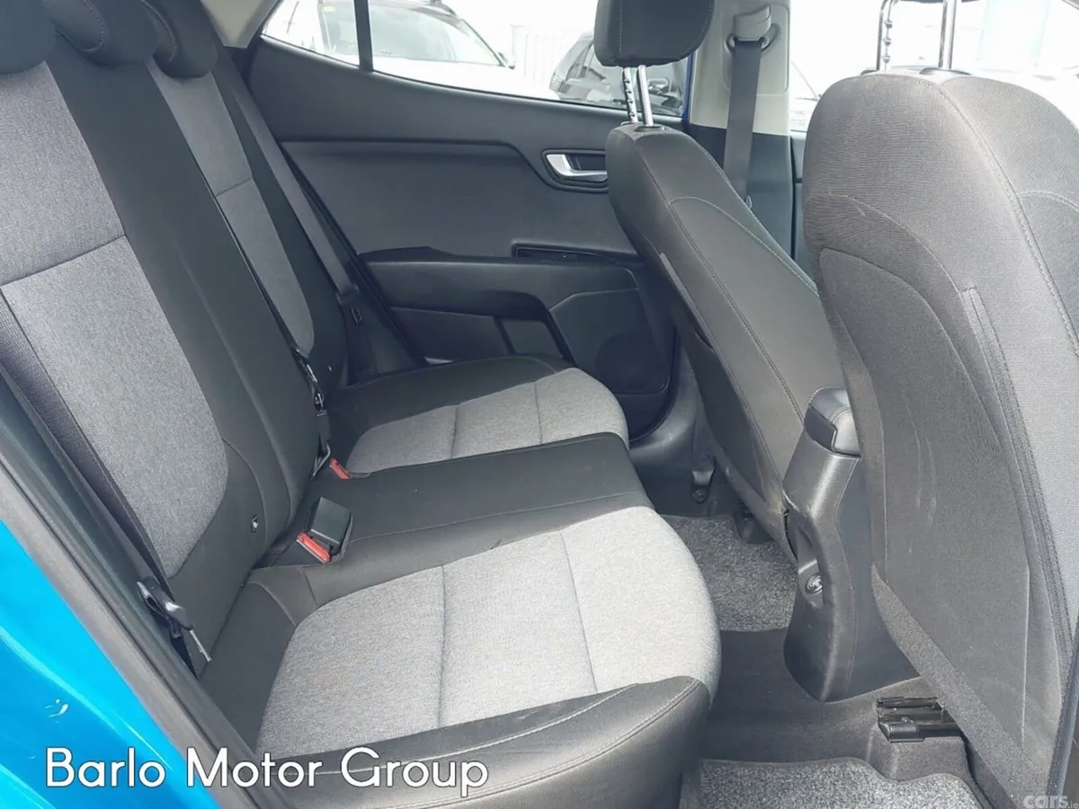 Kia Stonic Estate, Petrol, 2022, Blue
