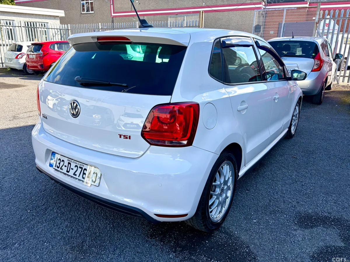 Volkswagen Polo Hatchback, Petrol, 2013, White