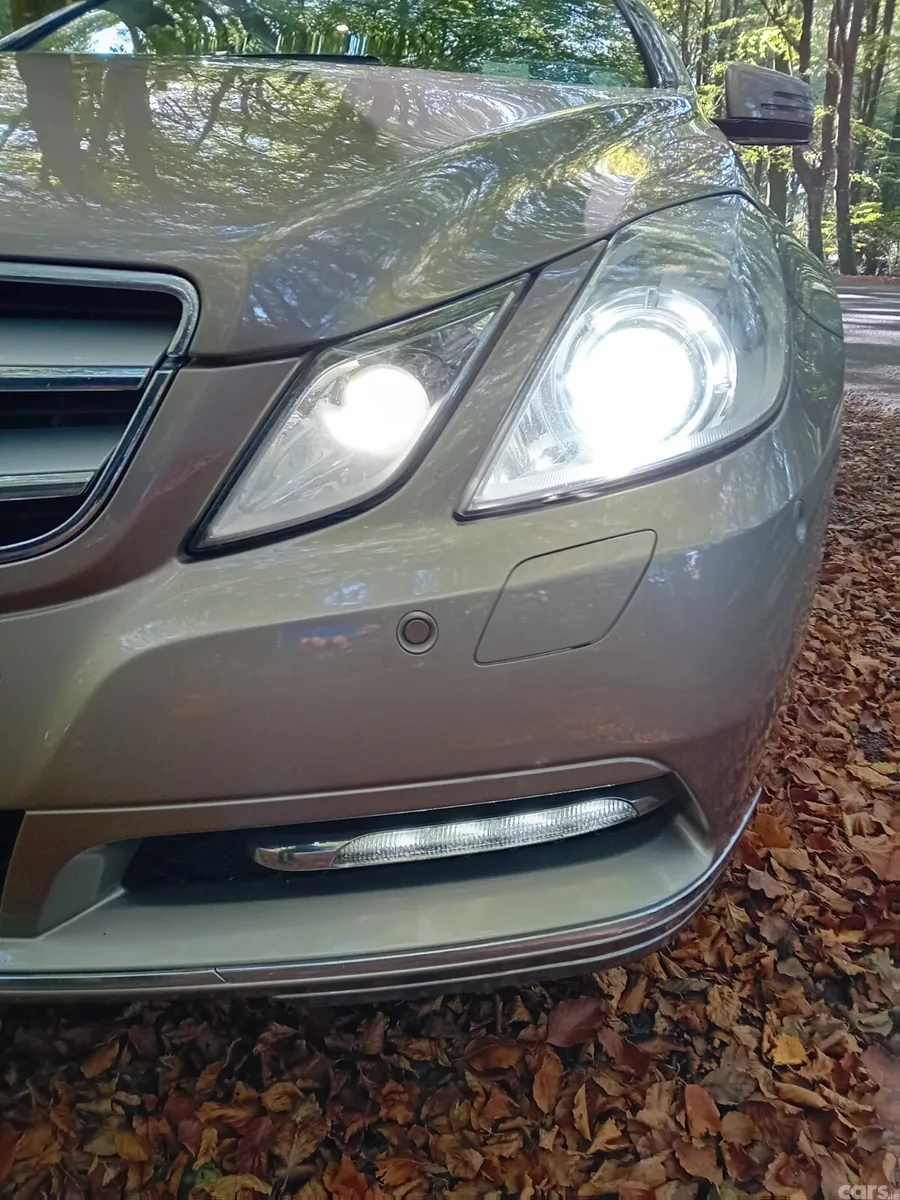 Mercedes-Benz E-Class Coupe, Diesel, 2011, Beige