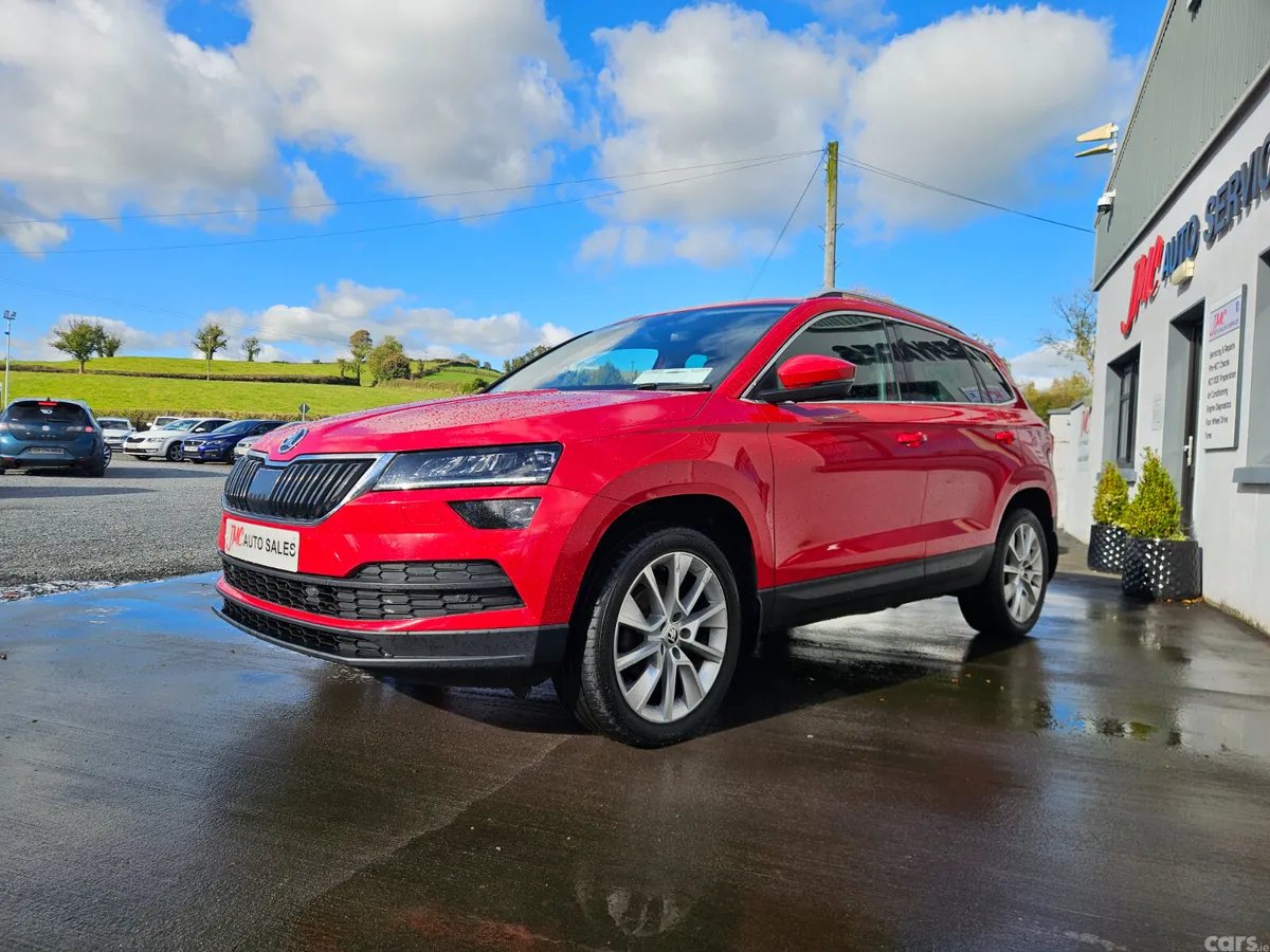 Skoda Karoq SUV, Petrol, 2019, Red