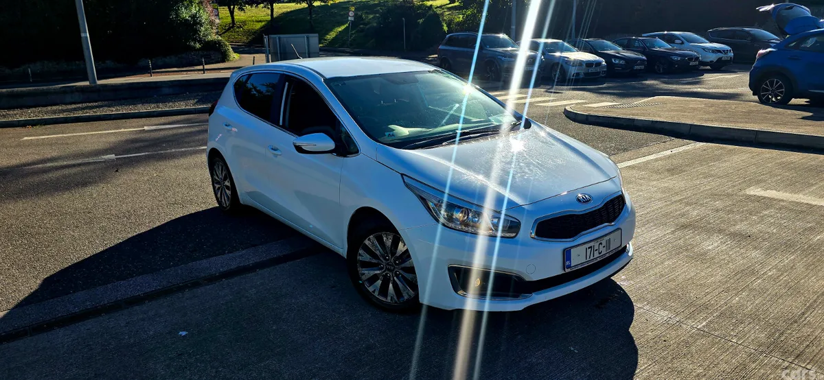 Kia Ceed Hatchback, Diesel, 2017, White