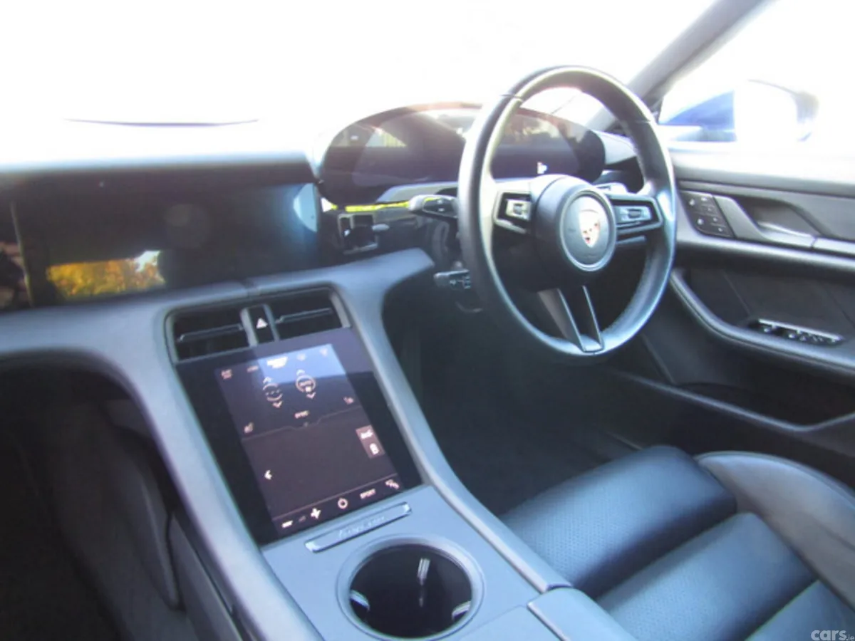 Porsche Taycan Saloon, Electric, 2023, Blue