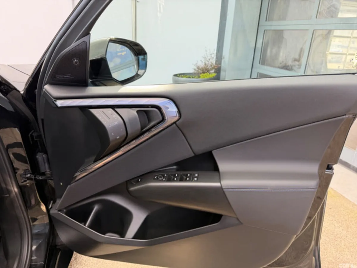 BMW X3 SUV, Petrol Hybrid, 2025, Black