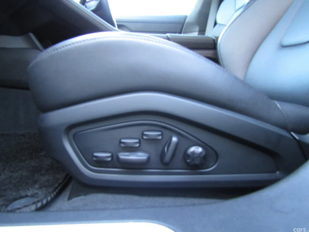 Porsche Taycan Saloon, Electric, 2023, Blue