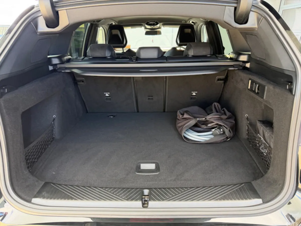 BMW X3 SUV, Petrol Hybrid, 2025, Black
