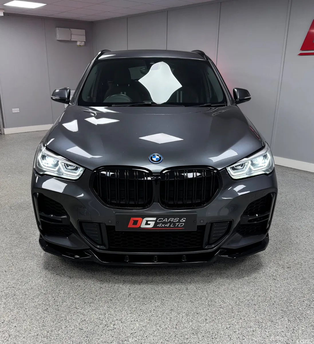 BMW X1 SUV, Petrol Hybrid, 2022, Grey