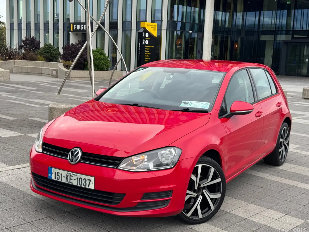 Volkswagen Golf Estate, Diesel, 2015, Red