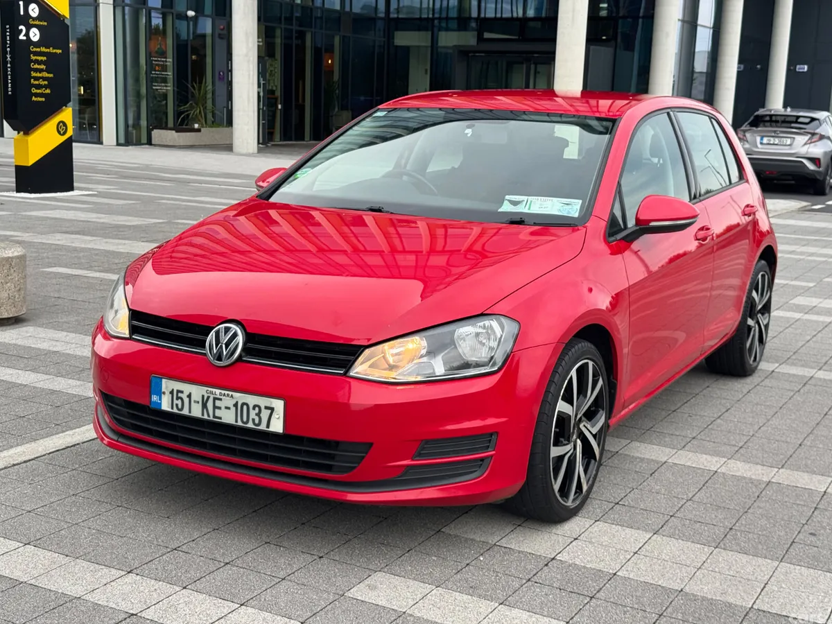 Volkswagen Golf Estate, Diesel, 2015, Red