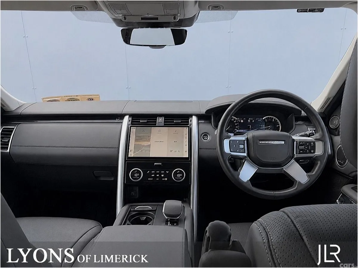 Land Rover Discovery SUV, Diesel, 2023, Silver