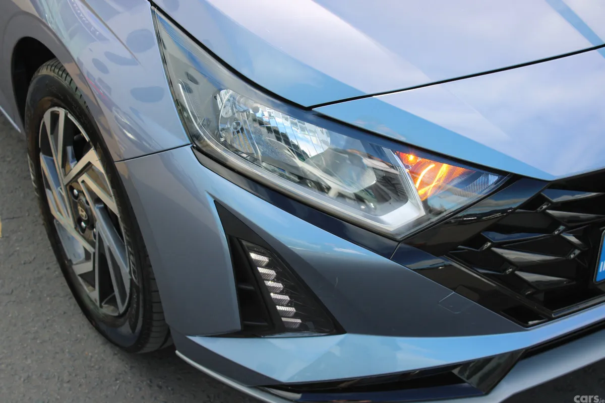 Hyundai i20 Hatchback, Petrol, 2025, Blue