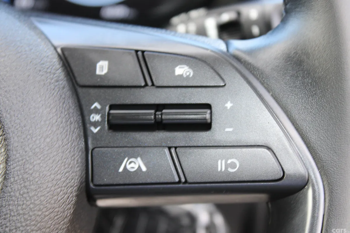 Hyundai i20 Hatchback, Petrol, 2025, Blue