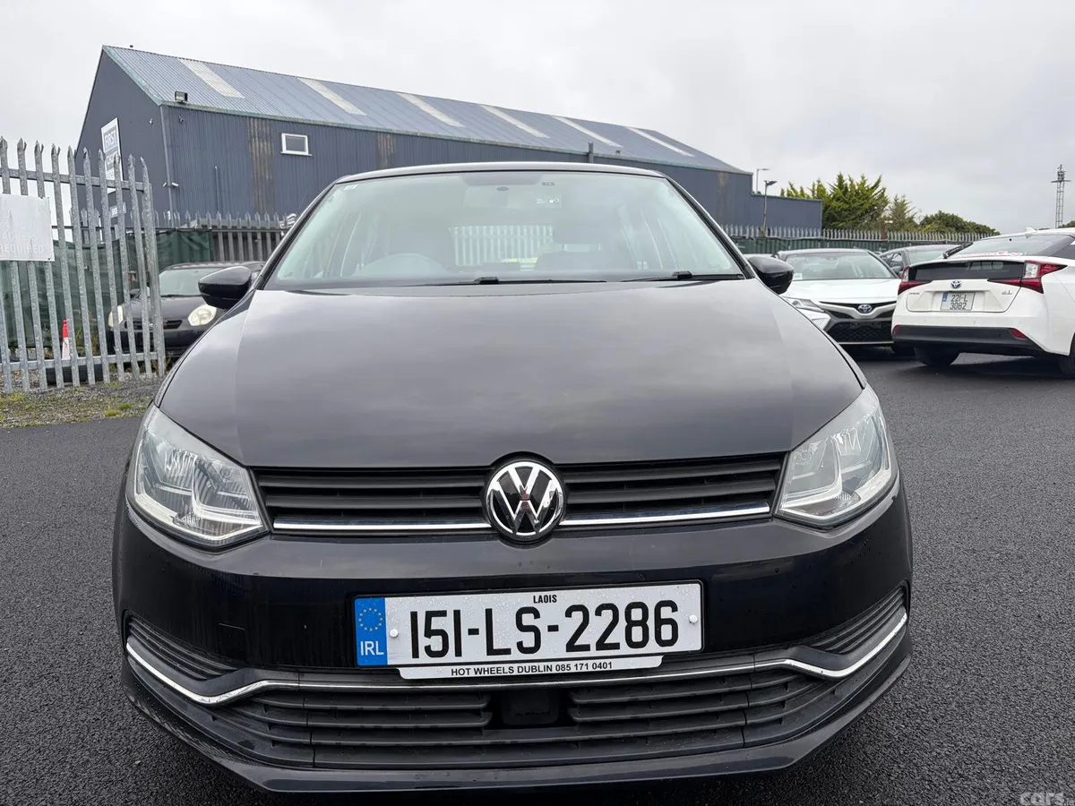 Volkswagen Polo Hatchback, Petrol, 2015, Black