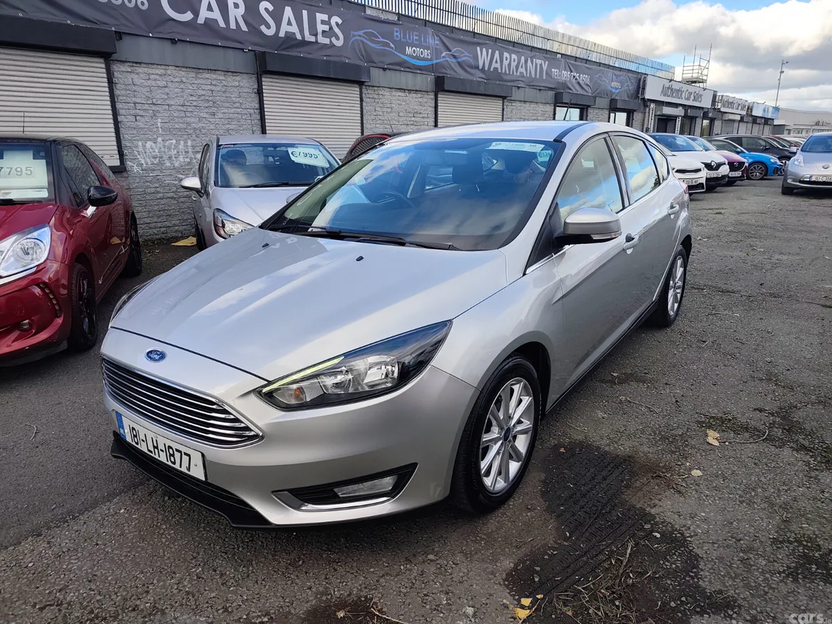 Ford Focus Hatchback, Petrol, 2018, Grey