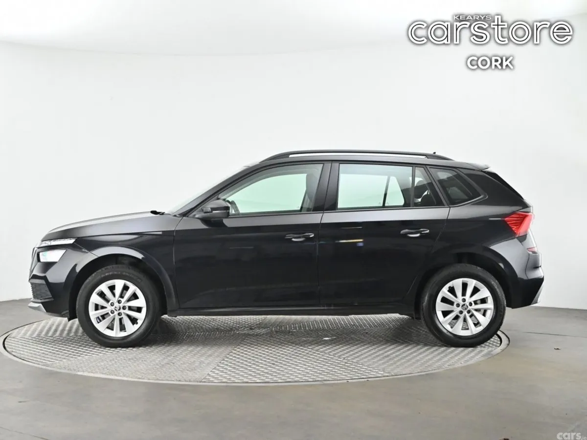 Skoda Kamiq Hatchback, Petrol, 2024, Black