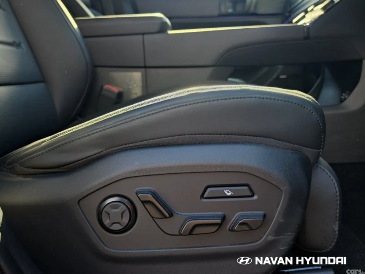 Hyundai Santa Fe SUV, Petrol Plug-in Hybrid, 2026, Grey