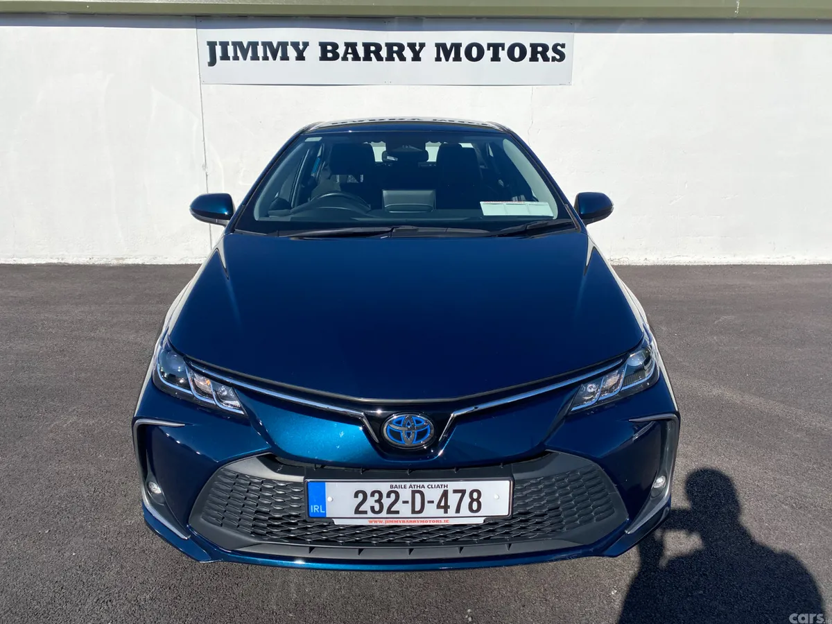 Toyota Corolla Saloon, Petrol Hybrid, 2023, Blue