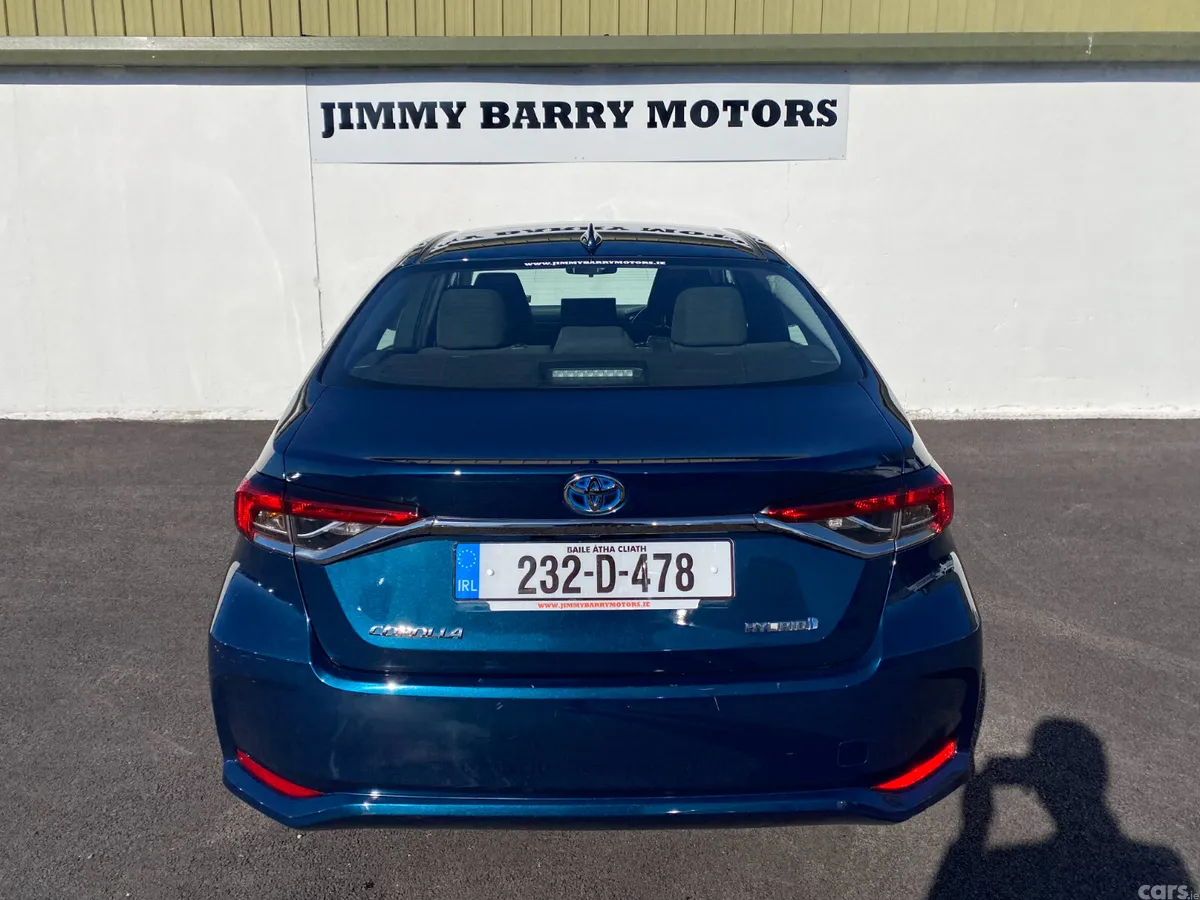 Toyota Corolla Saloon, Petrol Hybrid, 2023, Blue