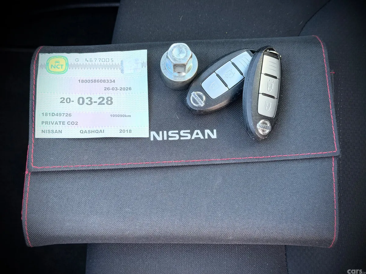 Nissan Qashqai Hatchback, Petrol, 2018, Silver