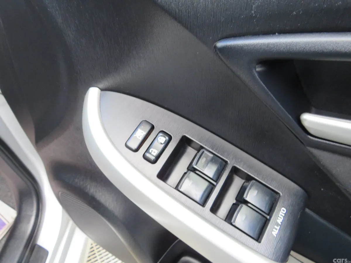 Toyota Prius Hatchback, Petrol Hybrid, 2015, Silver