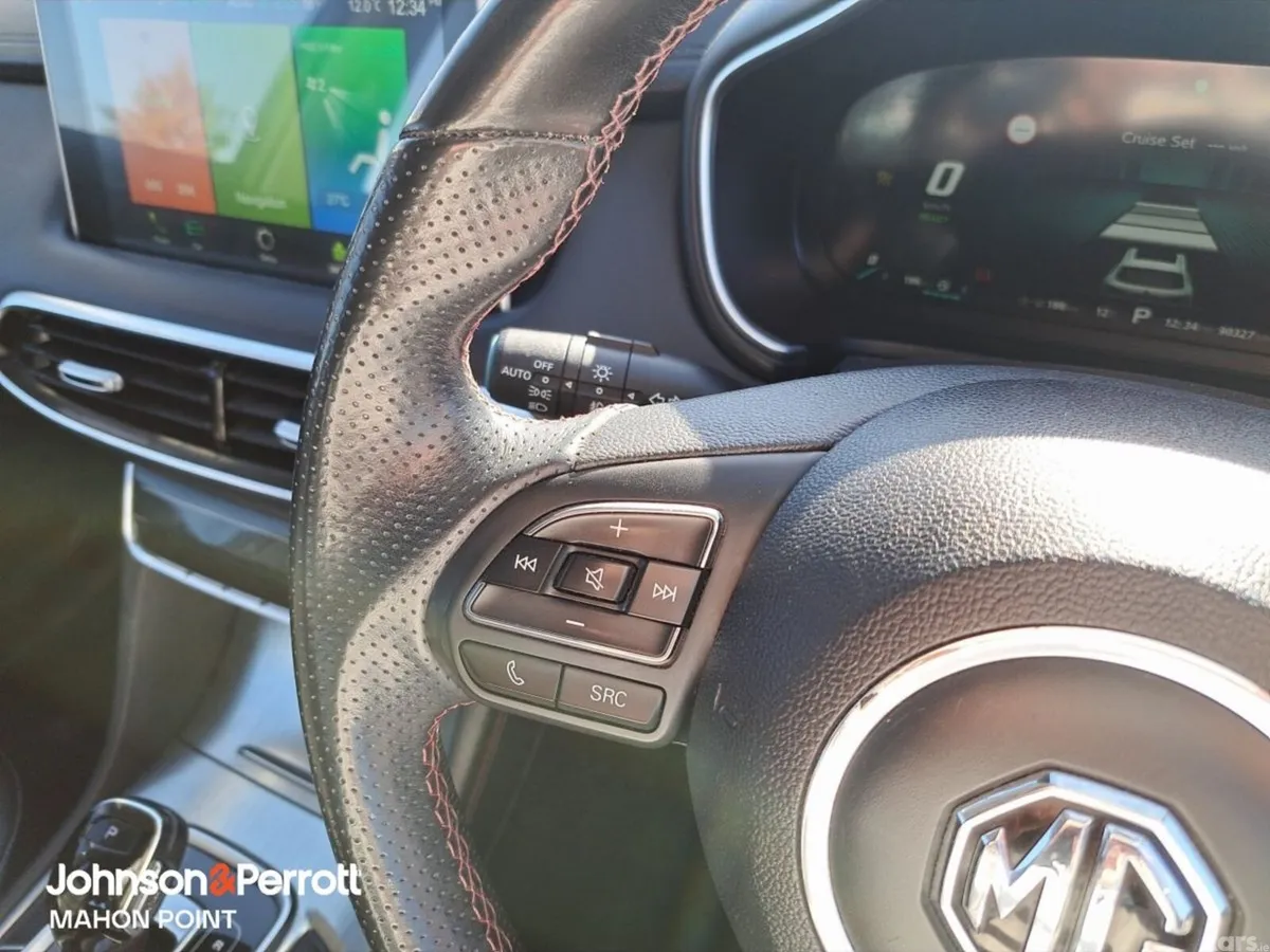 MG HS Hatchback, Petrol Plug-in Hybrid, 2023, Black