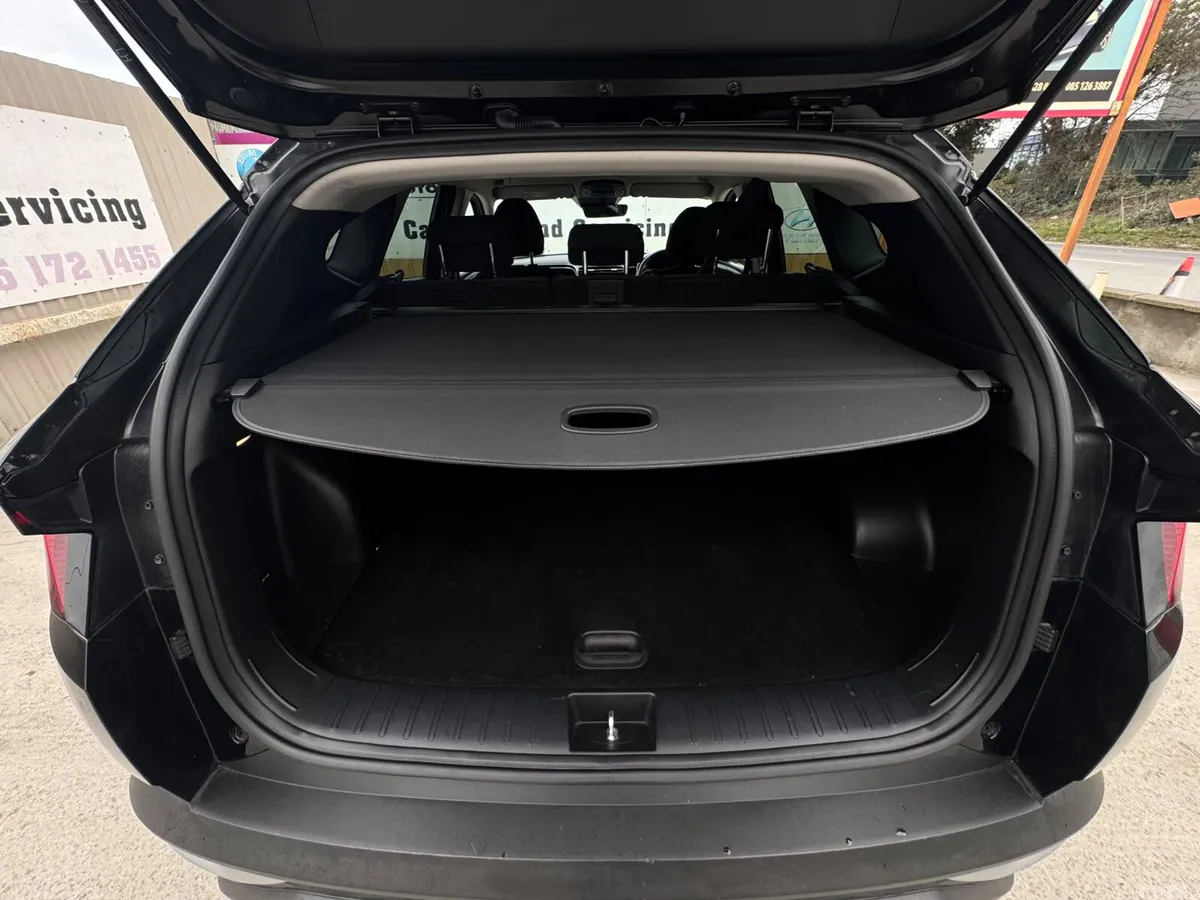 Hyundai Tucson SUV, Diesel, 2022, Black