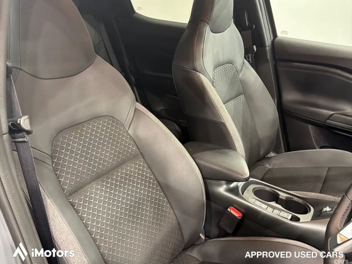 Nissan Juke SUV, Petrol Hybrid, 2026, Grey