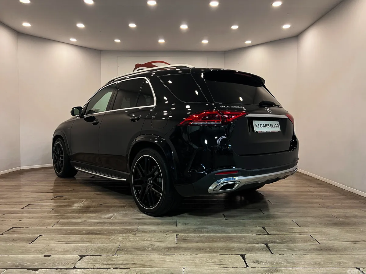 Mercedes-Benz GLE SUV, Diesel Plug-in Hybrid, 2021, Black