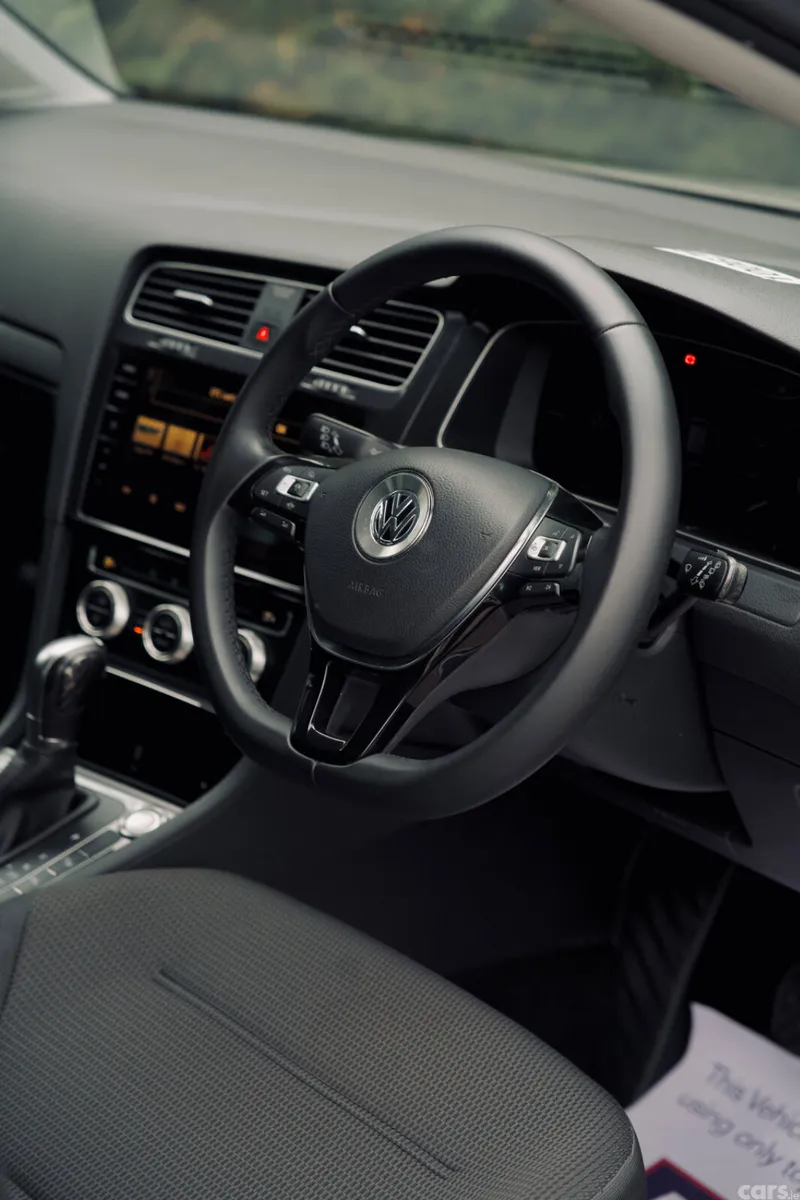 Volkswagen Golf Hatchback, Diesel, 2019, White
