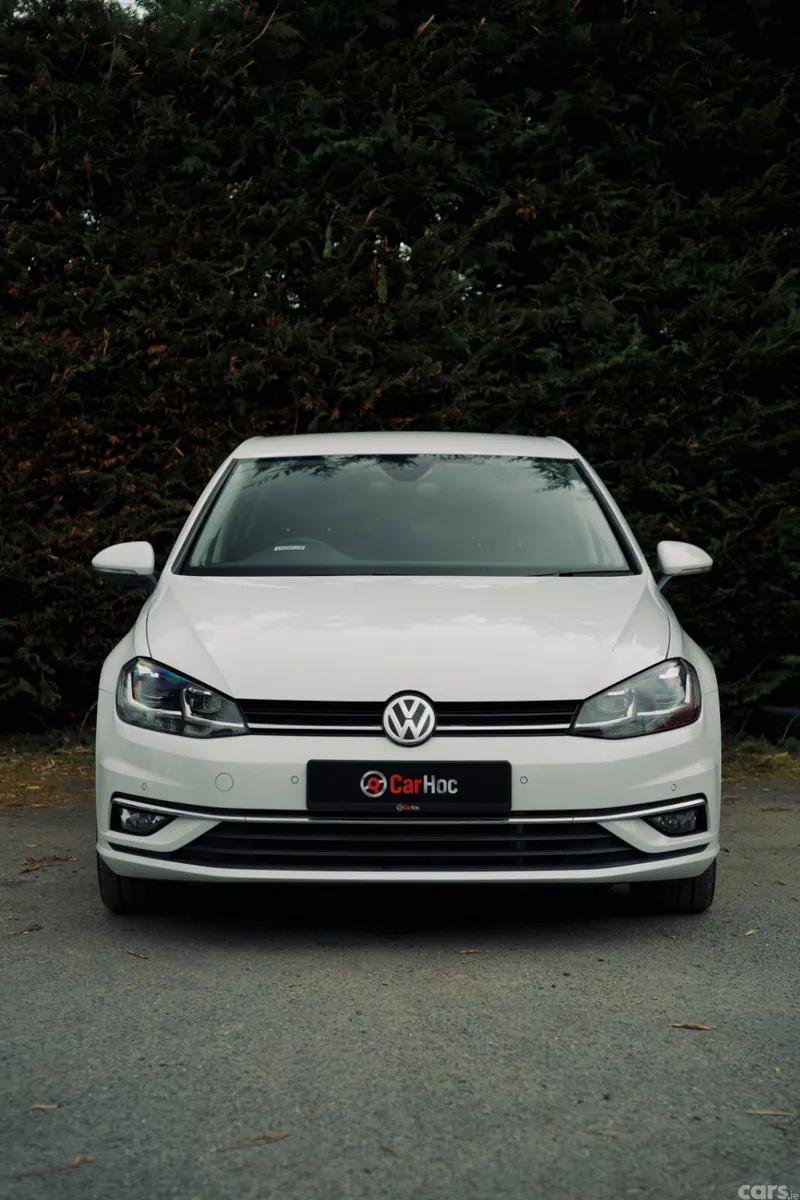 Volkswagen Golf Hatchback, Diesel, 2019, White