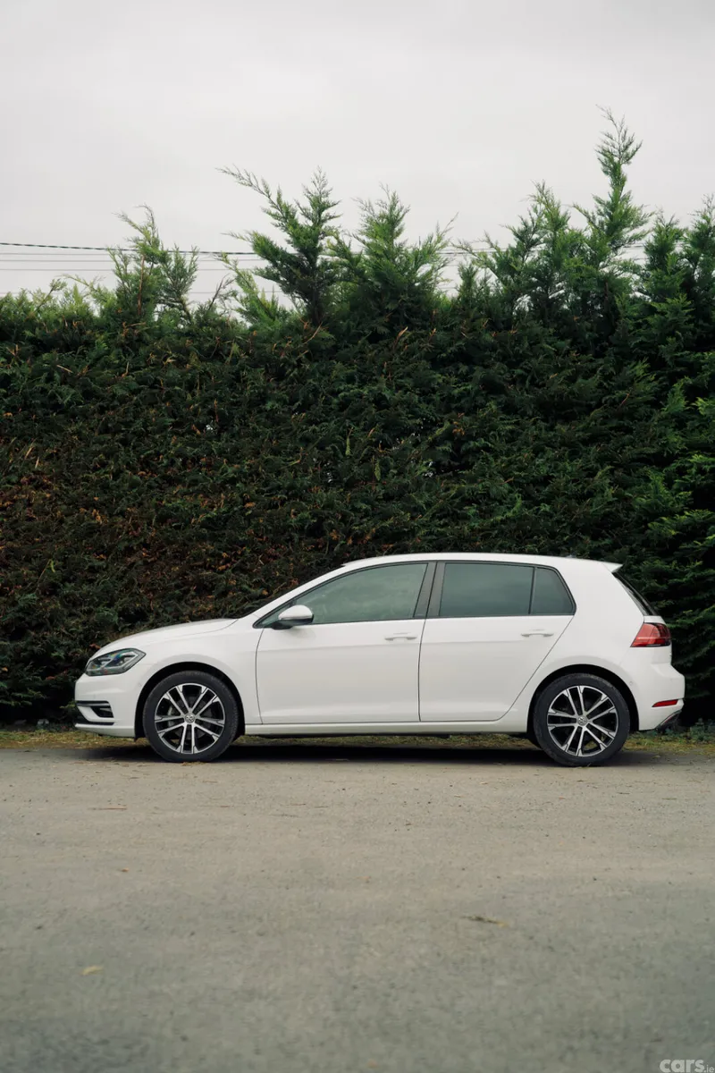 Volkswagen Golf Hatchback, Diesel, 2019, White