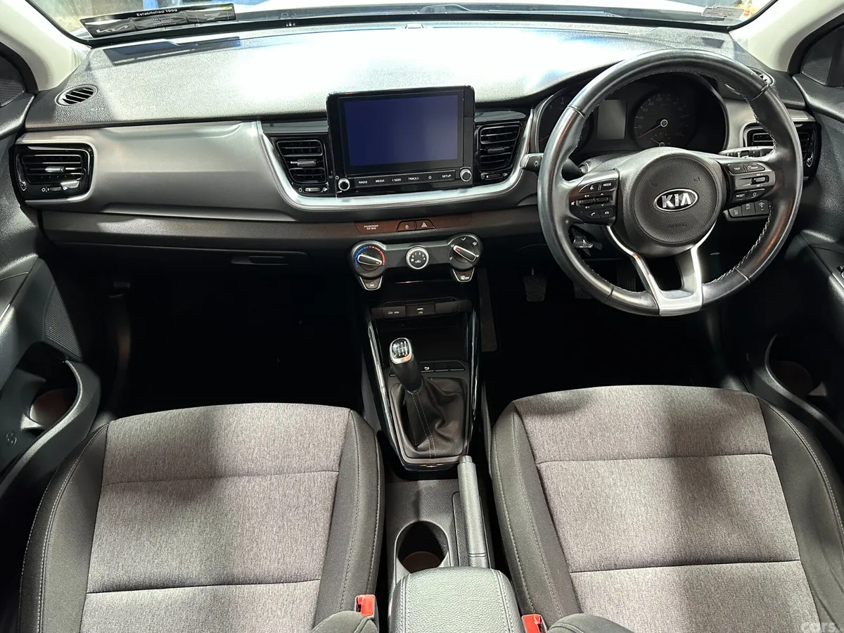 Kia Stonic Hatchback, Petrol, 2021, Grey