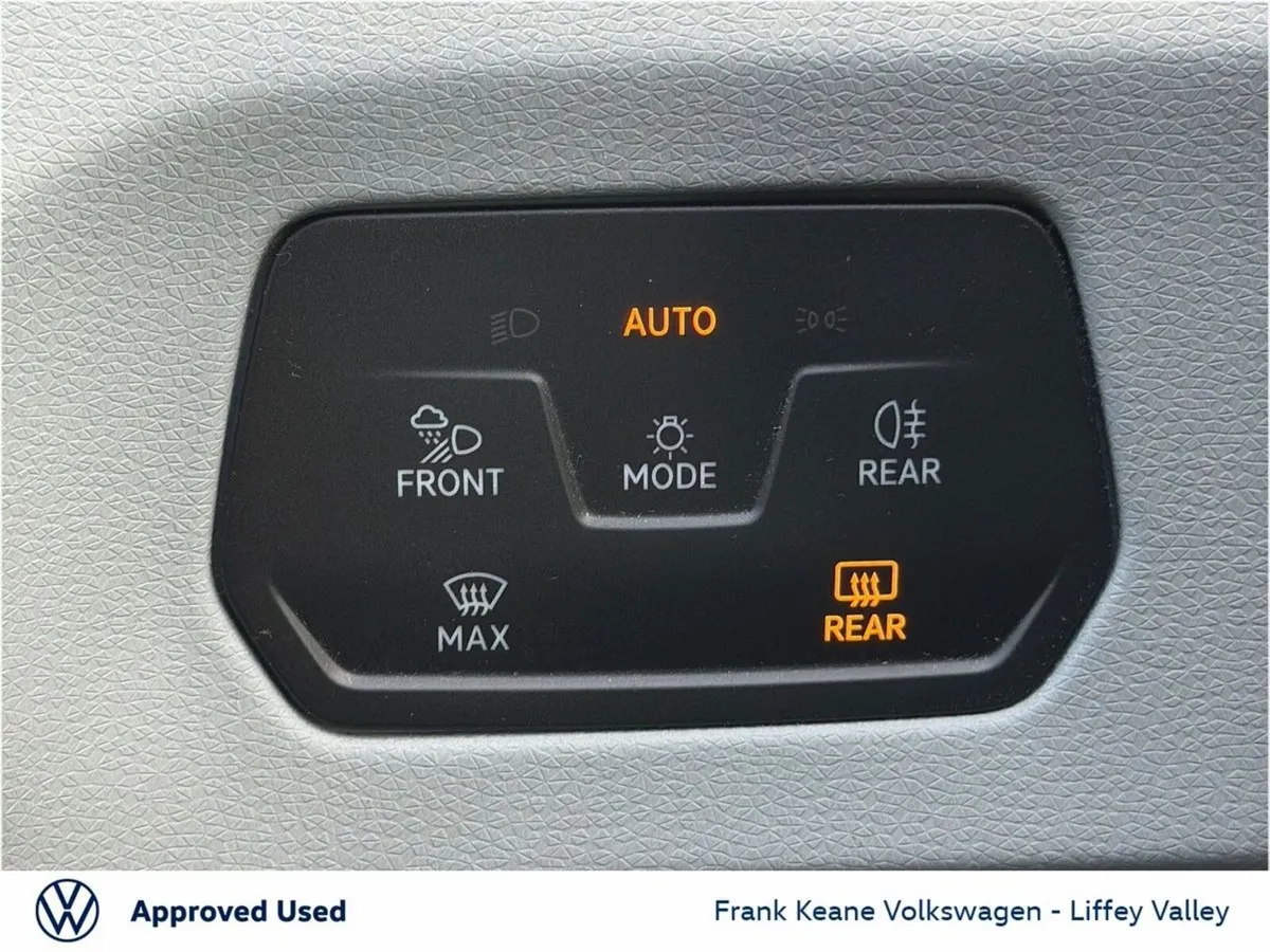 Volkswagen ID.3 Hatchback, Electric, 2021, White