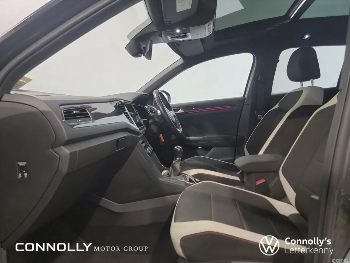 Volkswagen T-Roc SUV, Diesel, 2019, Grey