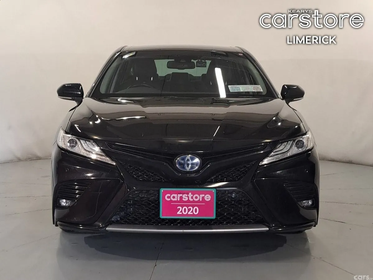 Toyota Camry Saloon, Petrol Hybrid, 2020, Black