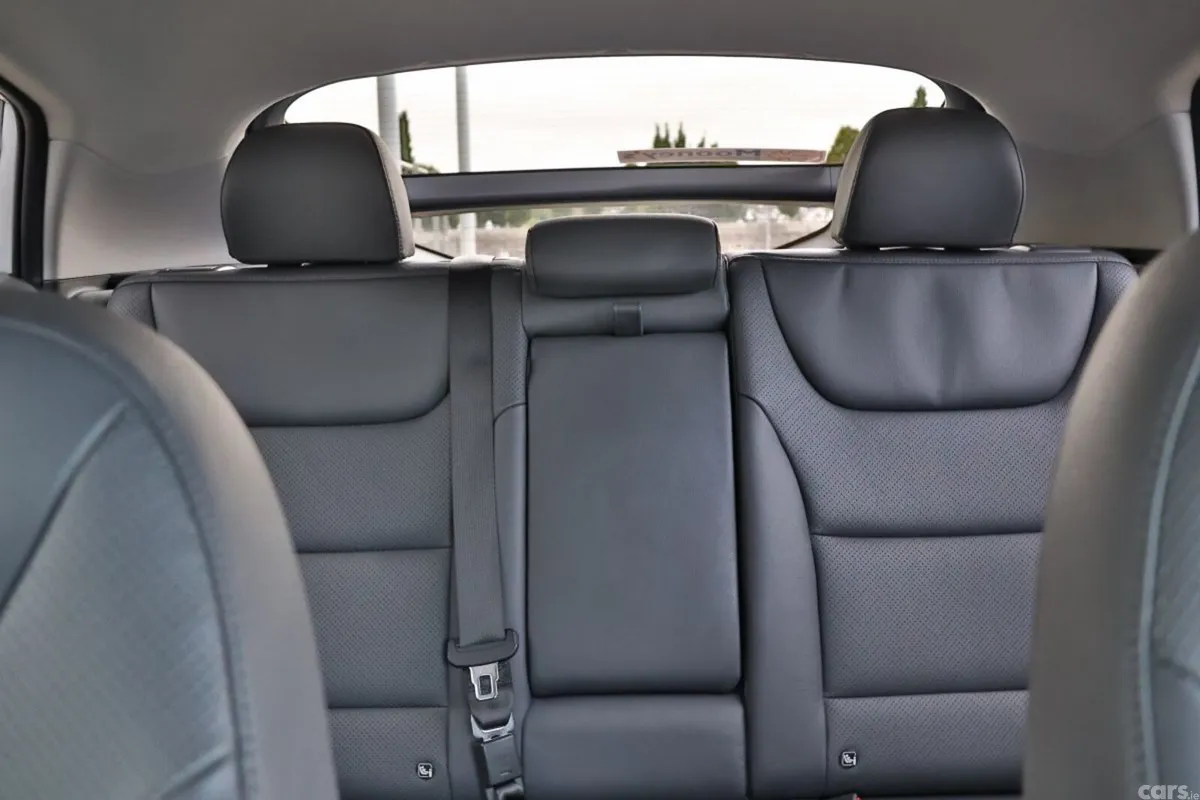 Hyundai IONIQ Hatchback, Electric, 2021, White