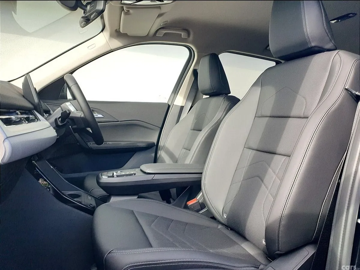 BMW iX1 SUV, Electric, 2026, Black