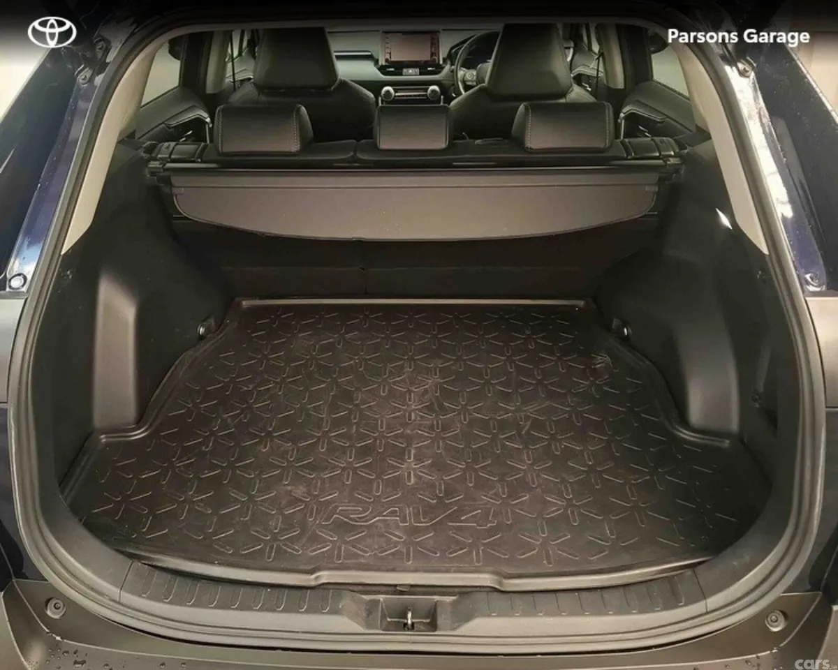 Toyota RAV4 SUV, Petrol Hybrid, 2022, Blue
