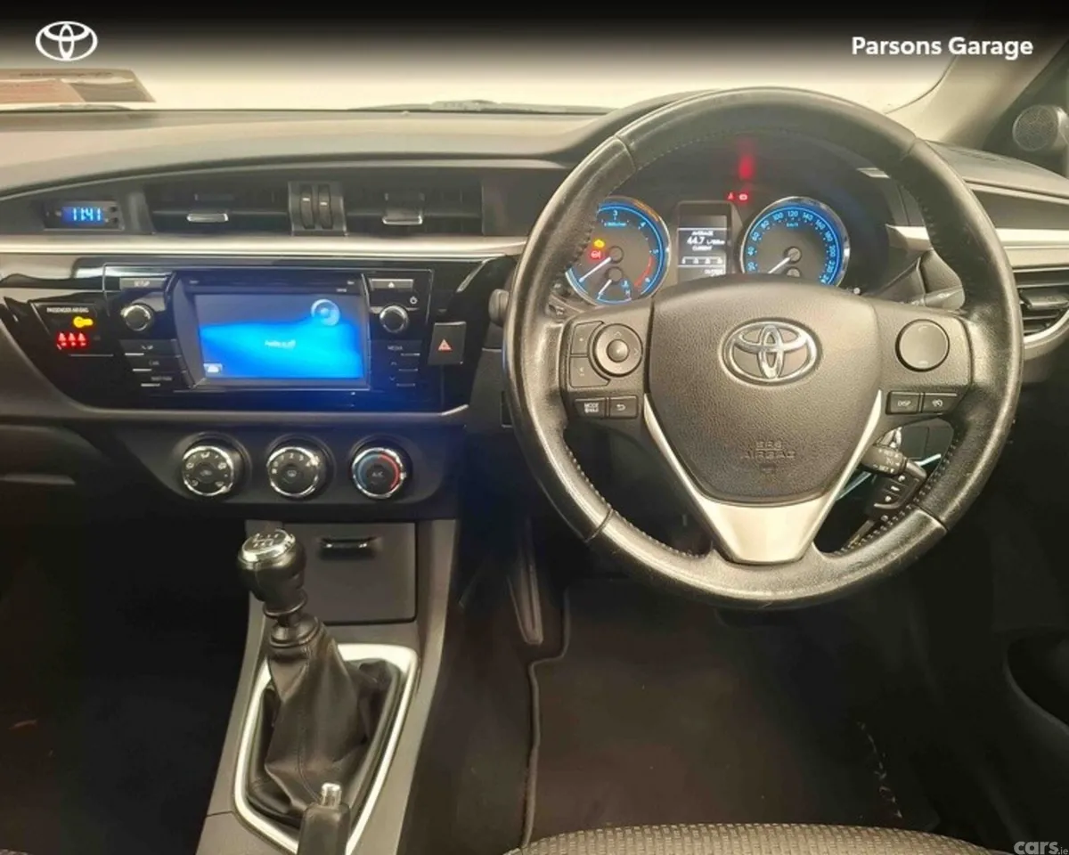 Toyota Corolla Saloon, Diesel, 2016, Black