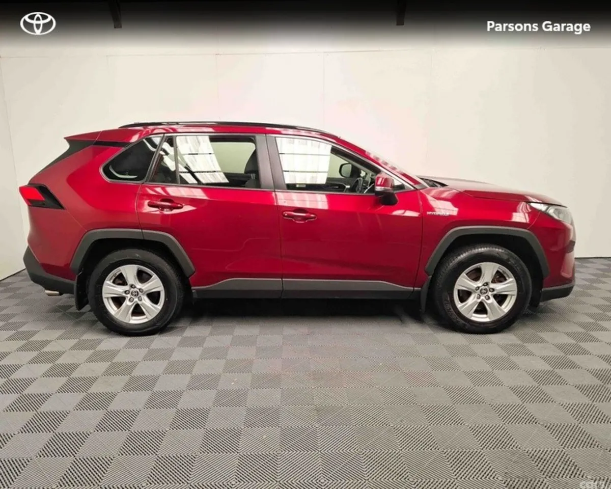 Toyota RAV4 SUV, Petrol Hybrid, 2021, Red
