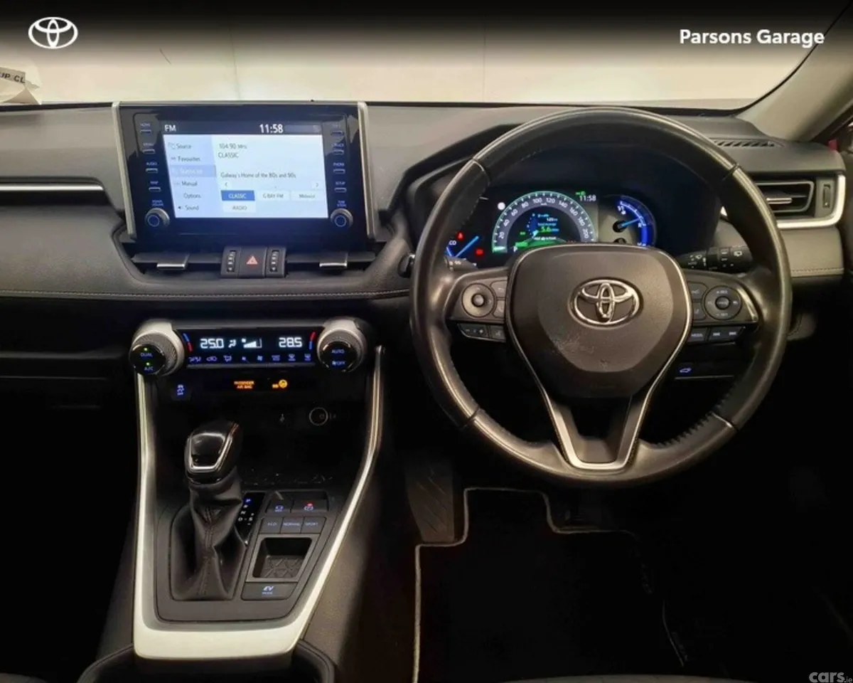 Toyota RAV4 SUV, Petrol Hybrid, 2021, Red