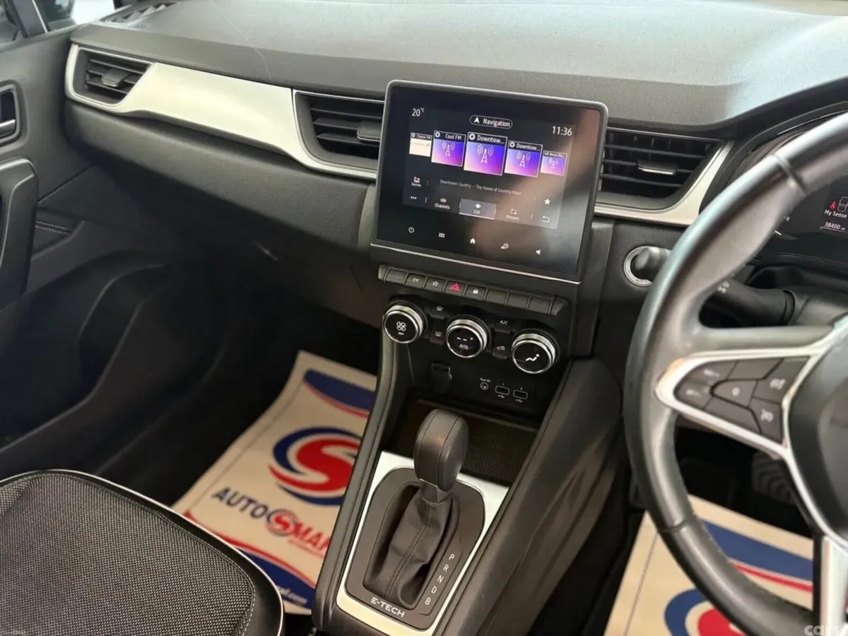 Renault Captur Hatchback, Petrol Hybrid, 2023, Grey