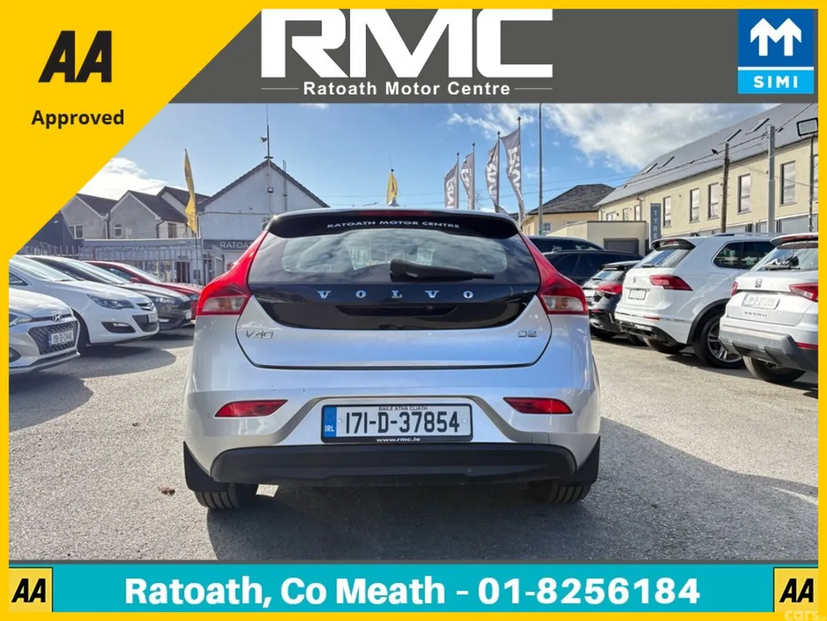 Volvo V40 Hatchback, Diesel, 2017, Grey