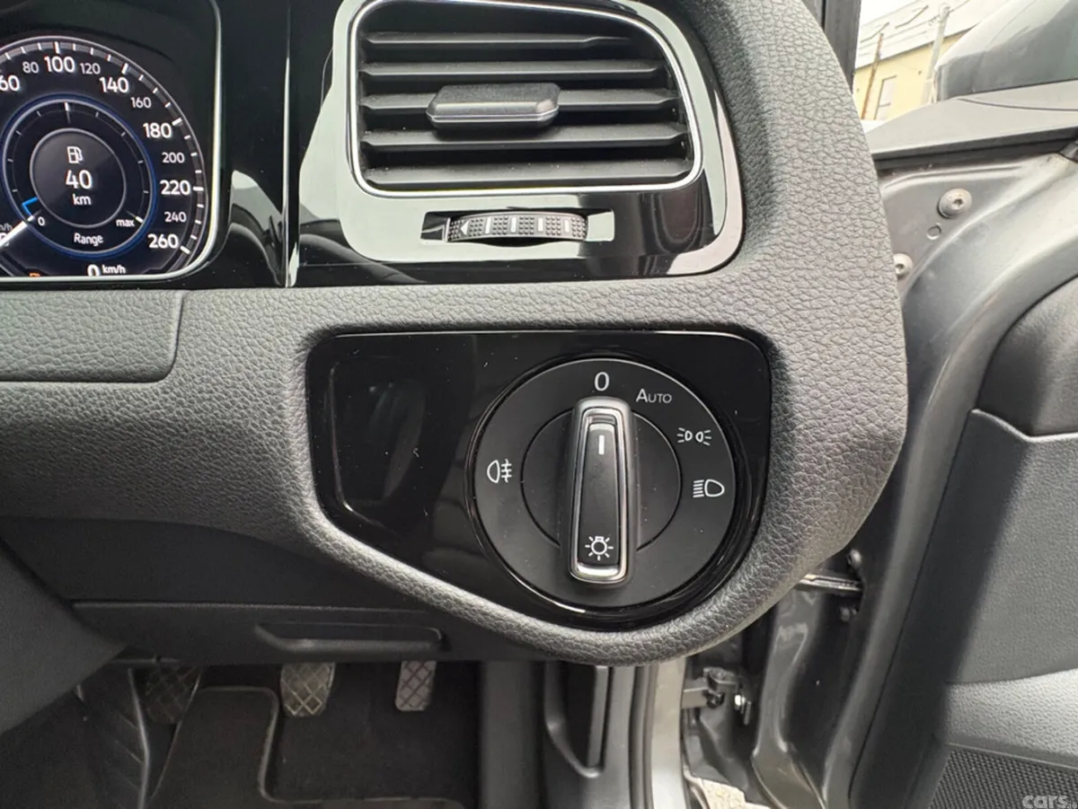 Volkswagen Golf Hatchback, Petrol, 2020, Grey