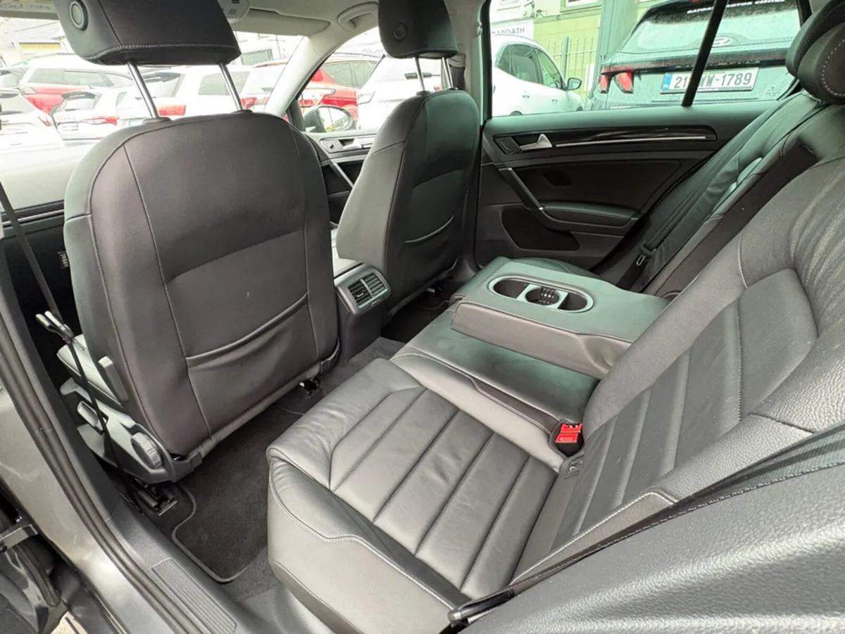 Volkswagen Golf Hatchback, Petrol, 2020, Grey