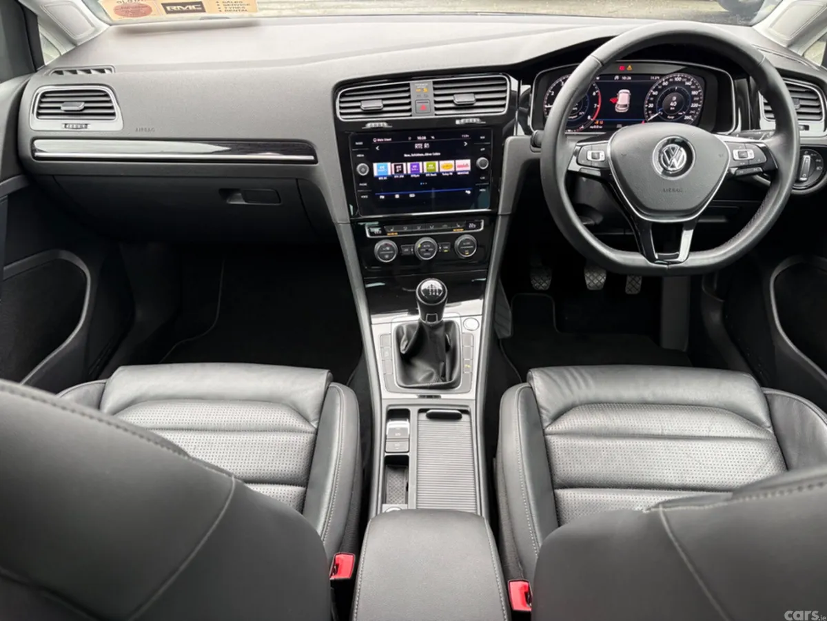 Volkswagen Golf Hatchback, Petrol, 2020, Grey
